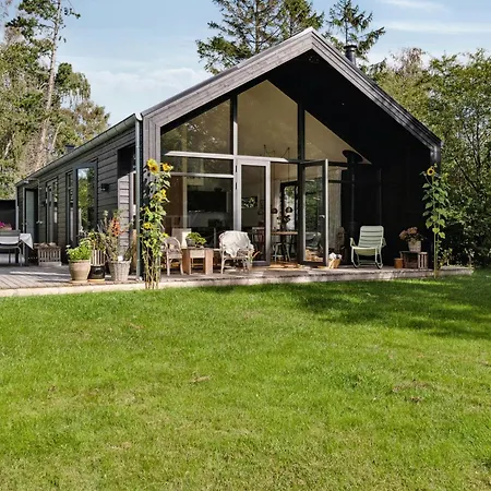 Live Near Tinkerup In Nordic Style *