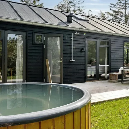 Live Near Tinkerup In Nordic Style * גיללייה